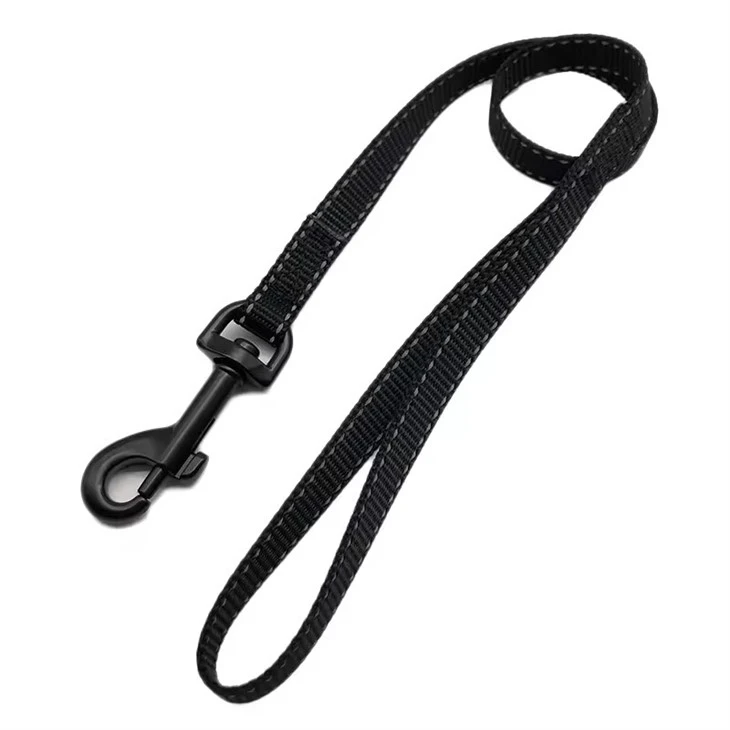 Black Dog Leash
